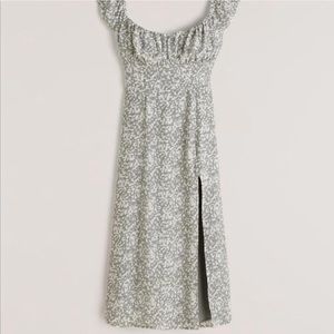 Nwt Abercrombie and Fitch midi length cap sleeve dress